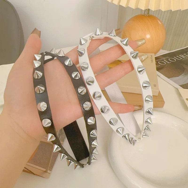 Double Row Cone Spike Leg Gart - Leatherwork Rivets review and price